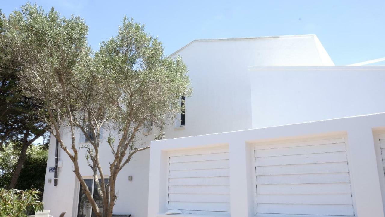 Starbal Apt Es Castell  Exterior foto